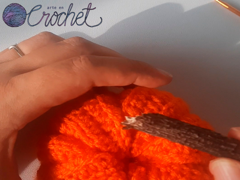 Colocar taloo a calabaza a crochet tejido recto