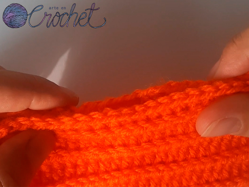 union de los lados largo del rectangulo para la calabaza tejida