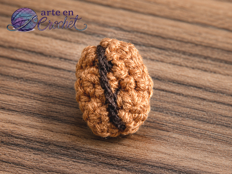 grano de café tostado tejido a crochet